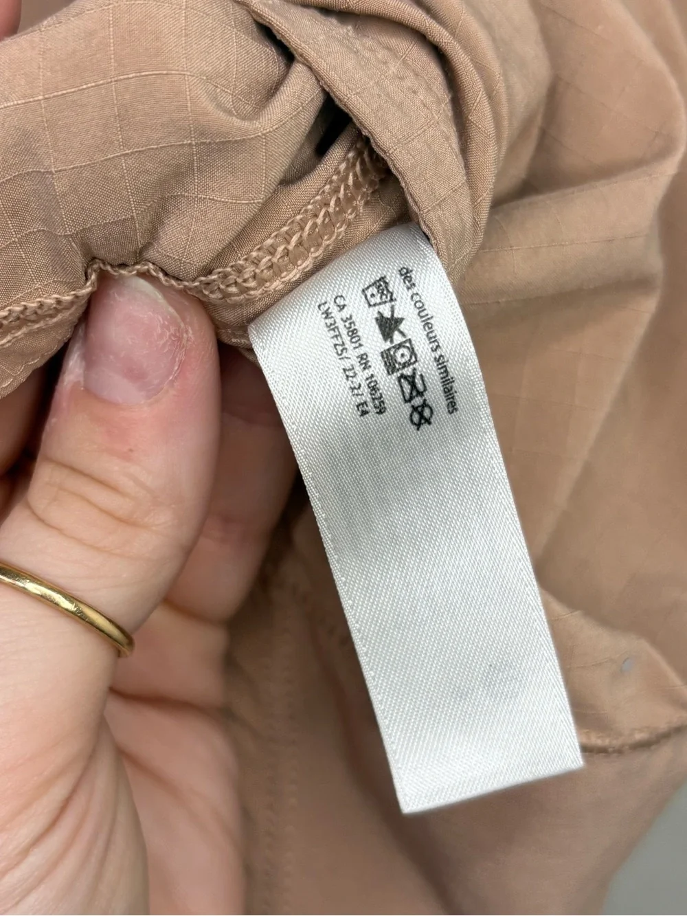 Lululemon Lightweight Stretch Running Short Sleeve Shirt pink clay size 4